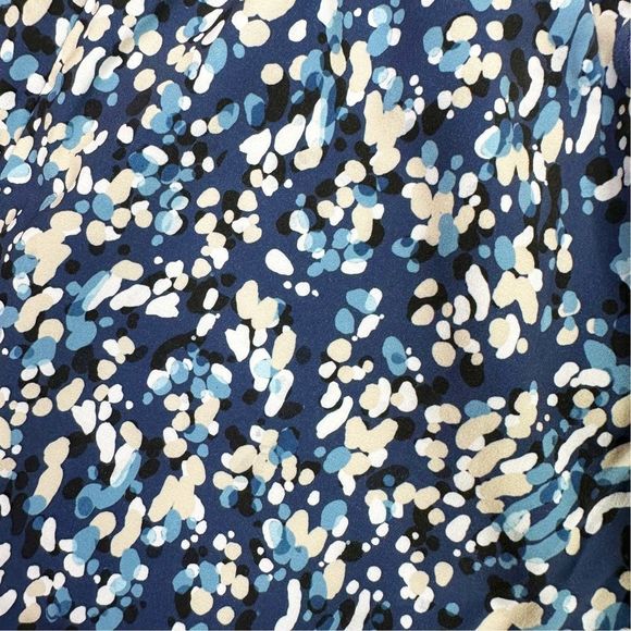 Johnny Was x Calme Elements Travel Shorts - Size Large - Picture 2 of 7